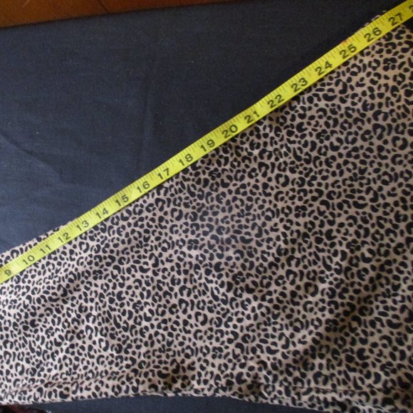 Old Navy Stevie XXL Leopard Print Leggings - Picture 9 of 12